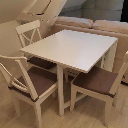 Elbeuf Studio Combles Chambre Separee Wifi Sweet Home Exteriör bild
